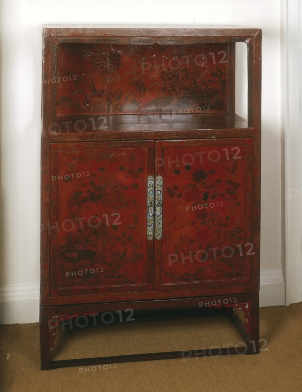 Red lacquer display cabinet, China, 1550-1644. Artist: Unknown