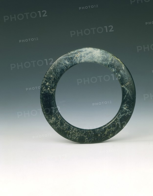 Dark green jade bracelet, Shang dynasty (Erligang Phase), China, c1600-c1400 BC. Artist: Unknown