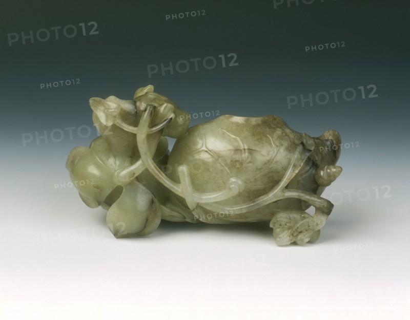 Jade lotus brushwasher with frog, duck and snail, late Ming dynasty, China, 1550-1644. Artist: Unknown