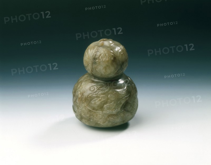 Jade double-gourd pendant, late Tang, Five dynasties or early Liao dynasty, China, 845-960. Artist: Unknown