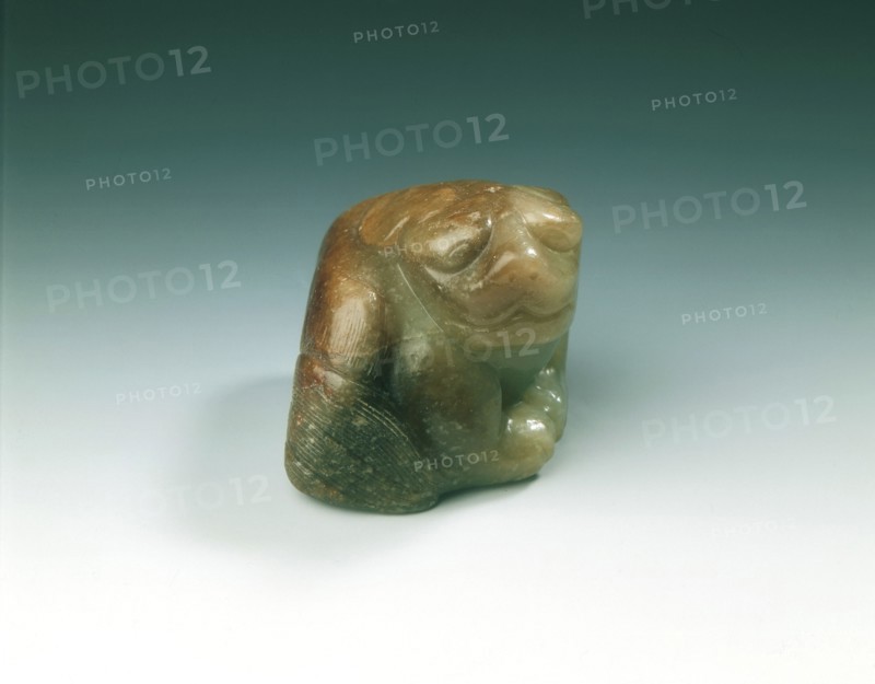Jade dog-like animal, Six Dynasties period, China, 220-598. Artist: Unknown