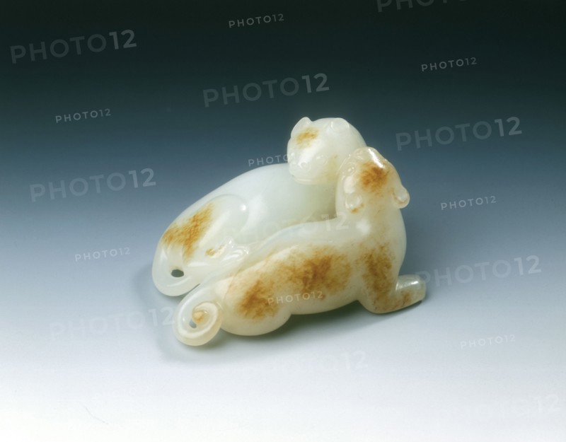 Jade group of two cats at play, Ming dynasty, China, 1368-1644. Artist: Unknown