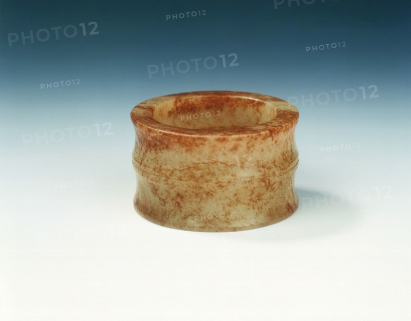 Yellowish jade toggle, Han dynasty, China, 206 BC-220 AD. Artist: Unknown