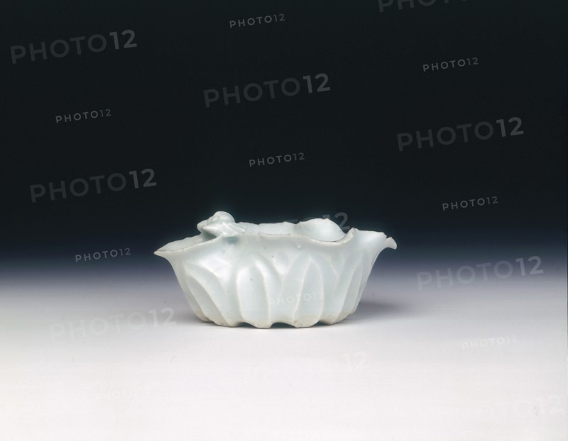 Qingbai lotus petal water dropper with crab, Yuan-early Ming dynasty, China, 14th century. Artist: Unknown
