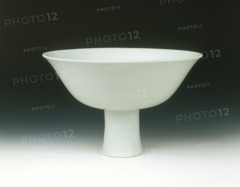 Porcelain stemcup with 'sweet white' glaze, Ming dynasty, Yongle period, China, 1403-1425. Artist: Unknown