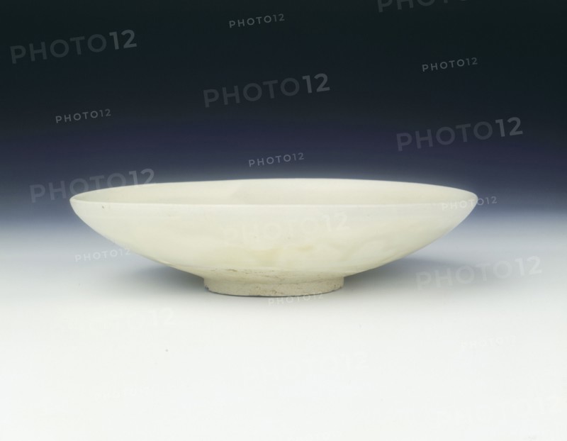 Carved Cizhou bowl with goose, Northern Song dynasty, China, 11th century. Artist: Unknown
