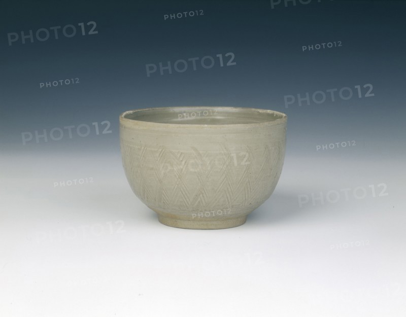 Grey-green glazed bowl with hatched decoration, Yuan dynasty, China, 1279-1368. Artist: Unknown