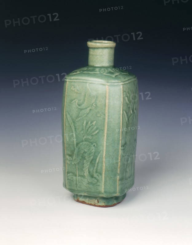 Squared celadon glazed bottle, late Ming dynasty, China, early 17th century. Artist: Unknown
