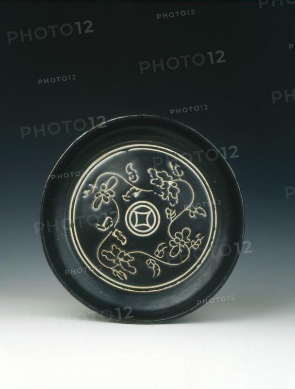 Cizhou-type black dish, Yuan dynasty, China, 1279-1368. Artist: Unknown