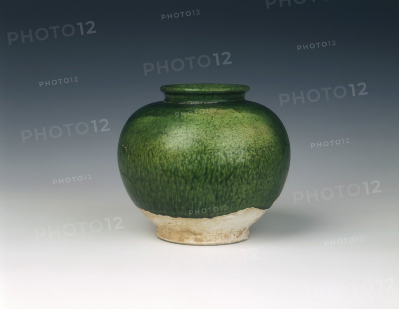 Green lead glazed wannian jar, Tang dynasty, China, 618-907 AD. Artist: Unknown