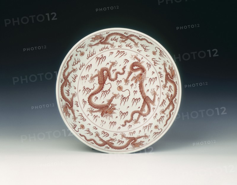 Iron red dragon dish, Qing dynasty, China, 1662-1722. Artist: Unknown