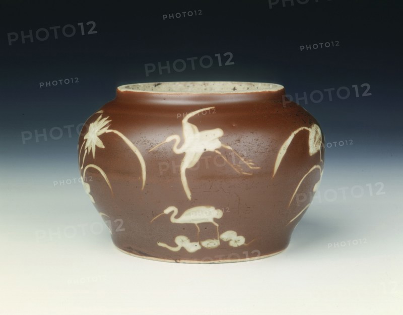 Pinghe brown jar with herons and lotus, Late Ming dynasty, China, 1600-1644. Artist: Unknown