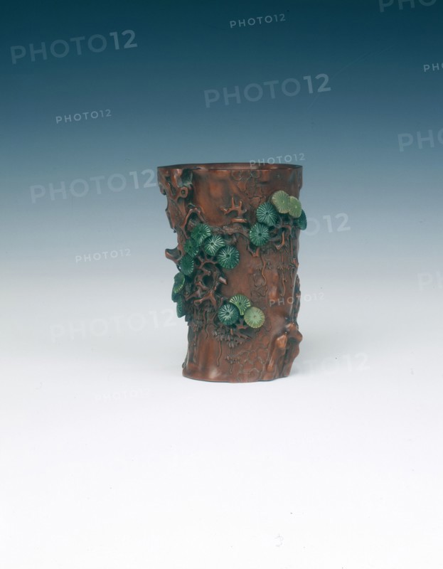 Boxwood brush pot with spider and snake, Qing dynasty, China, 18th century. Artist: Unknown