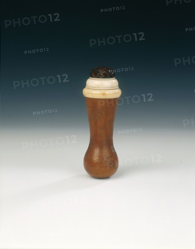 Gourd cricket box, Qing dynasty, China, mid 19th century. Artist: Chen Jintang