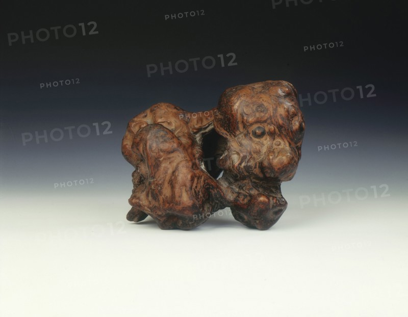 Dog-like natural wood sculpture, Qing dynasty, China, 18th century. Artist: Unknown