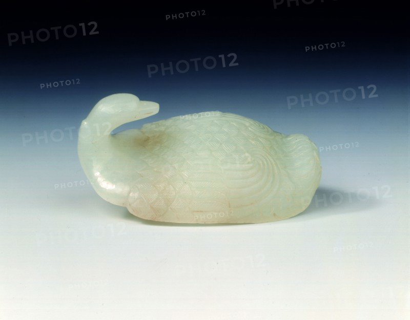 White jade goose garment hook, Qing dynasty, China, 18th century. Artist: Unknown