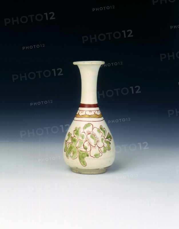 Cizhou polychrome yuhuchun vase, Jin or Yuan dynasty, China, 13th century. Artist: Unknown