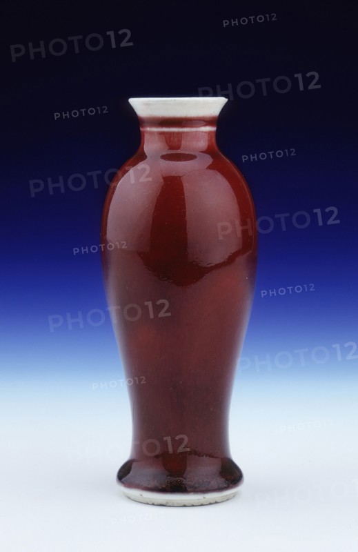 Sang de boeuf Langyao vase, Qing dynasty, China, 19th century. Artist: Unknown