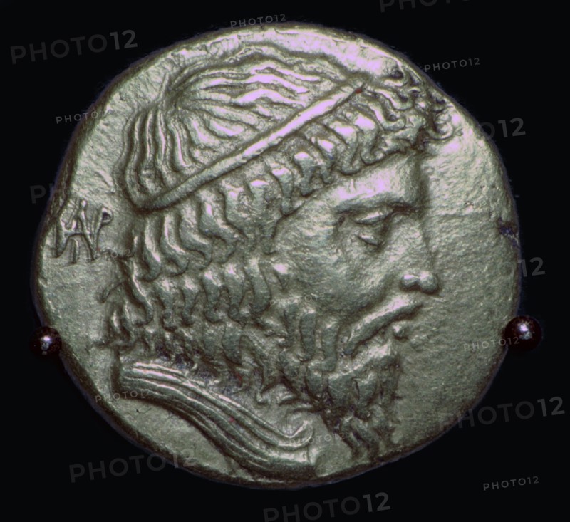 Gold Stater of King Andragoras of Parthia, 3rd century BC. Artist: Unknown