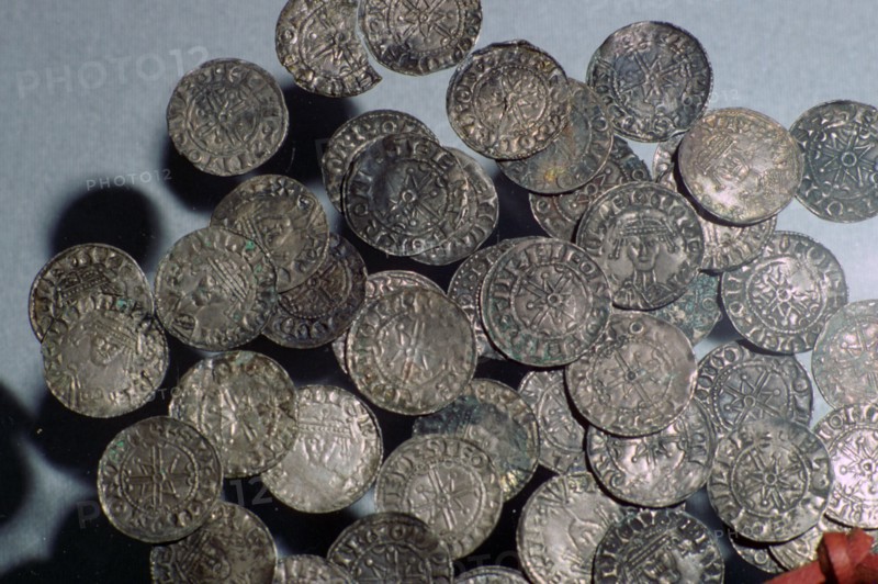 Silver pennies of William I. Artist: Unknown