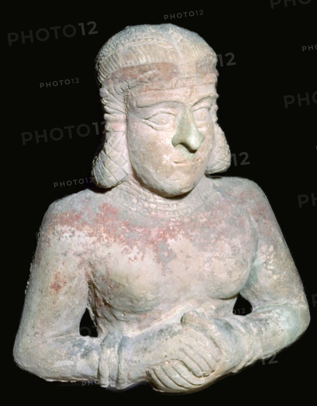 Terracotta statue of a woman, Old Babylonian (?), 2000BC-1750BC. Artist: Unknown
