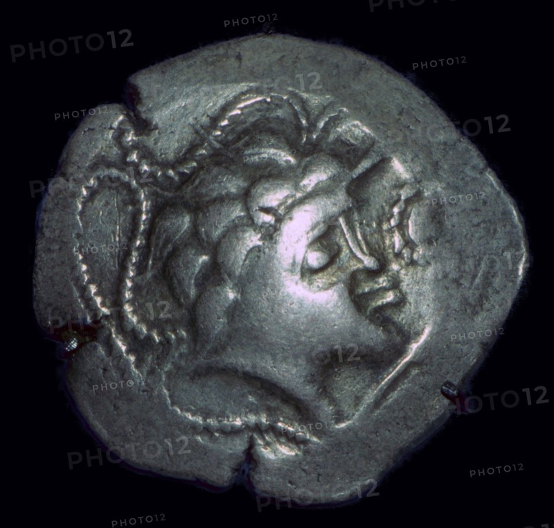 Gold 'stater' of the/issued by Namnetes, 2nd century. Artist: Unknown