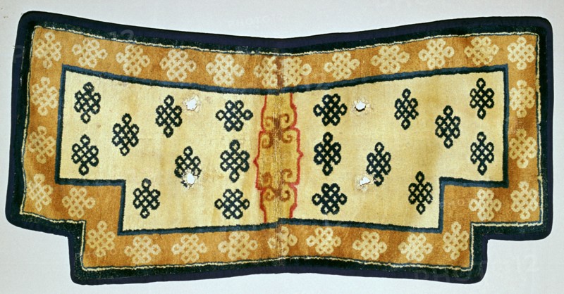 Mongolian saddle-rug with an 'endless knot' design, 15th century. Artist: Unknown