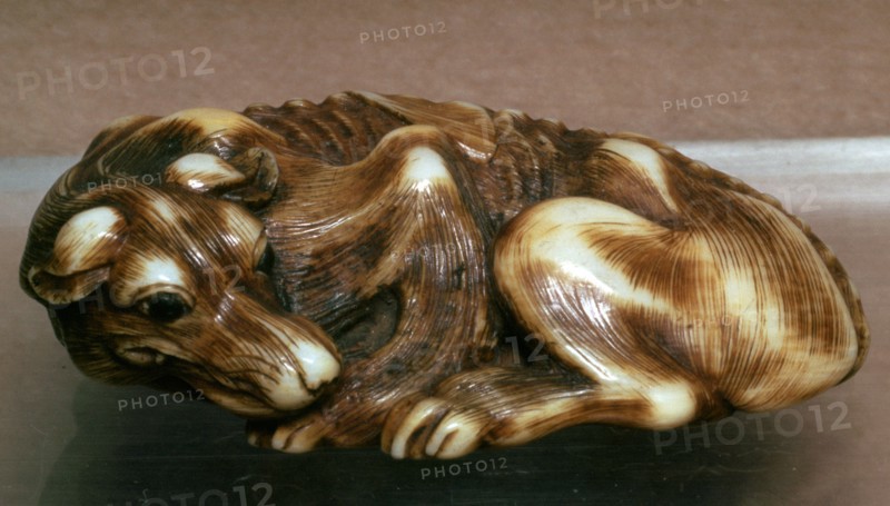Japanese Netsuke of a dog, 19th century. Artist: Unknown