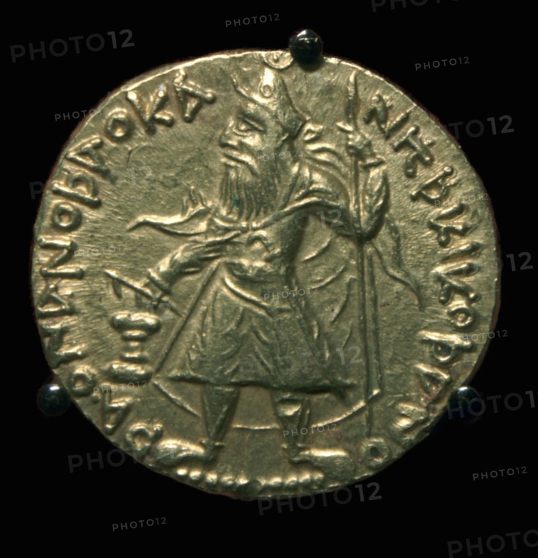 Gold coin of the Kushan King Huvishka, 2nd century. Artist: Unknown
