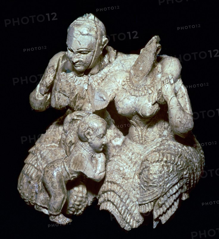 Greek two goddesses and divine child group, 14th century. Artist: Unknown