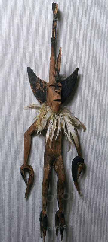 Statuette of the shark spirit Men-Ar-Ta-Lu from Santa Cruz. Artist: Unknown