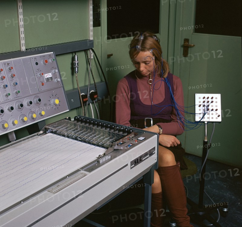 E.E.G recording. Artist: Unknown