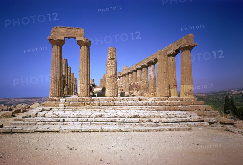 The doric temple of Hera at Agrigento, 5th century BC. Artist: Unknown