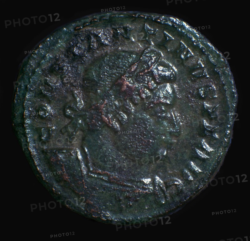 Bronze coin of Constantine, 4th century. Artist: Unknown