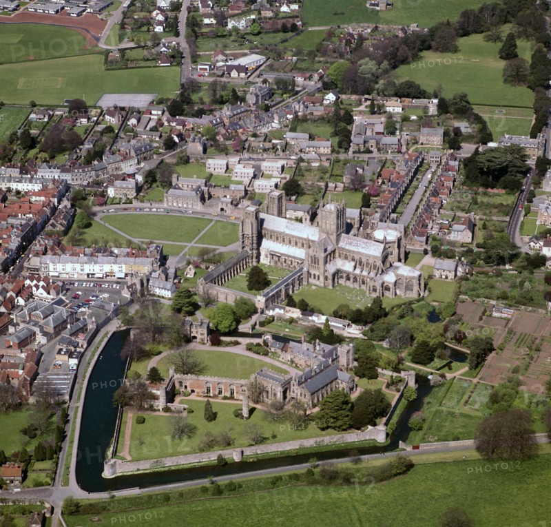 Wells Cathedral and Bishop's Palace, 12th century. Artist: Unknown