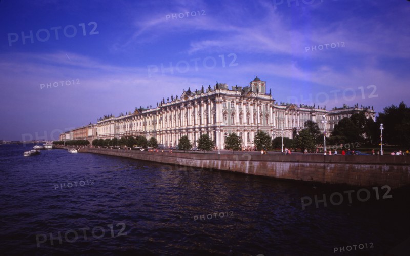 Winter Palace and River Neva, Leningrad, 20th century. Artist: CM Dixon.
