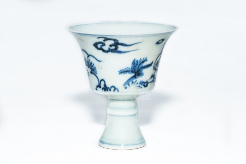 Blue and white stem cup with two scholars in landscape, 2nd half 15th century. Artist: Unknown.