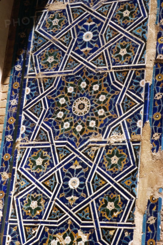 The Shah-i-Zindeh or Living King necropolis, Samarkand, Uzbekistan, 14-15th Century. Artist: CM Dixon.