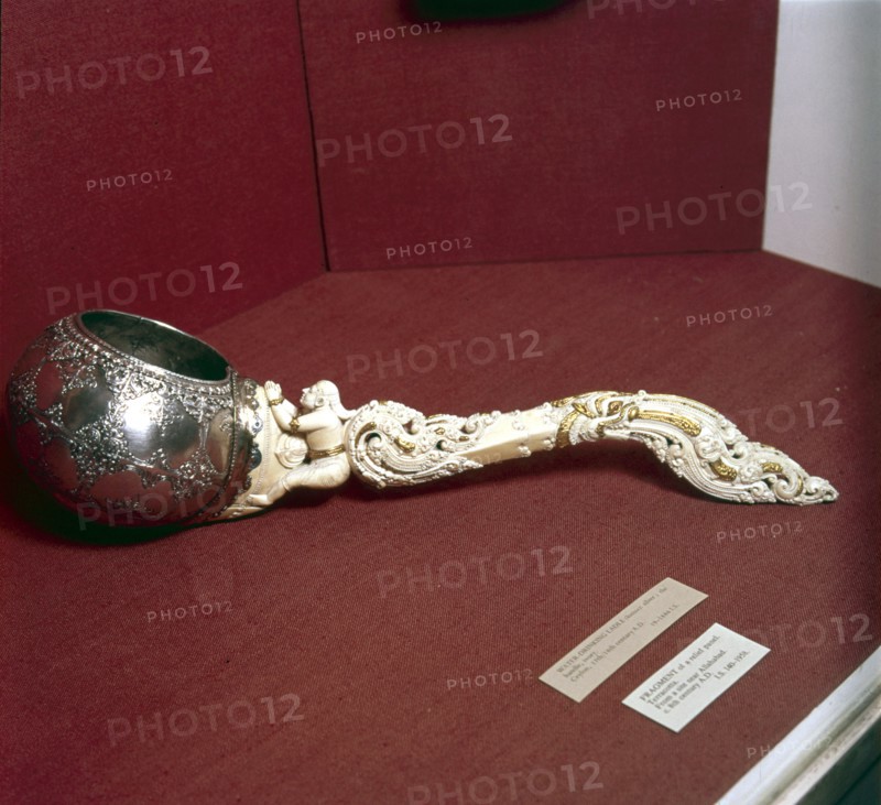 Water-Drinking Ladle, bowl in silver with ivory handle, Ceylon, 17th-18th century. Artist: Unknown.