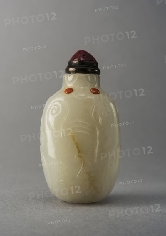 Jade snuff bottle in an animal form, China, Qing dynasty, 1644-1911. Creator: Unknown.