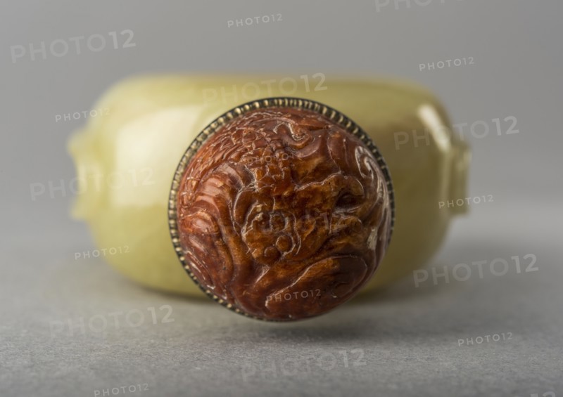 Jade snuff bottle, China, Qing dynasty, 1644-1911. Creator: Unknown.