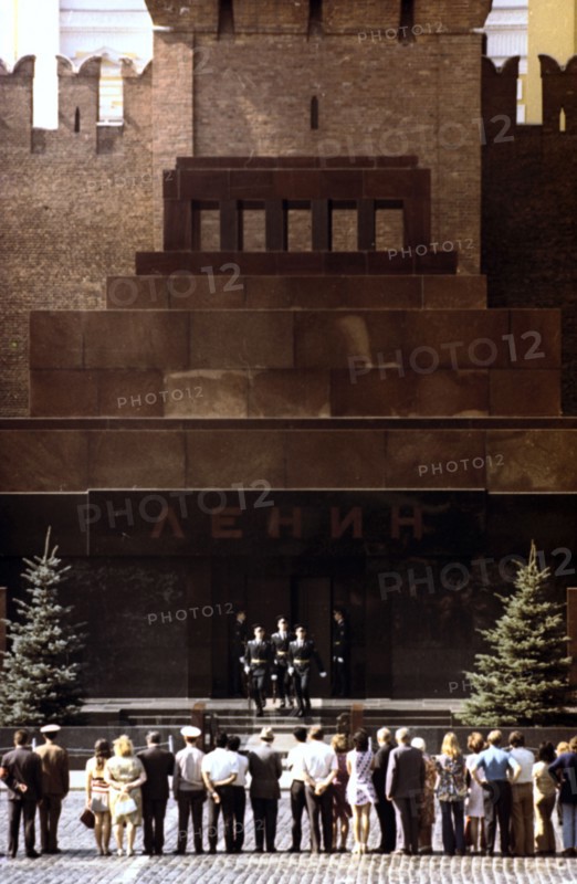 Changing of the guard at Lenin's mausoleum, Red Square, Moscow, 1980. Artist: Unknown