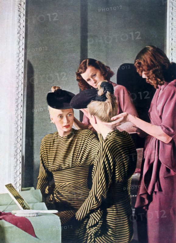 German women's fashion, 1942. Artist: Unknown