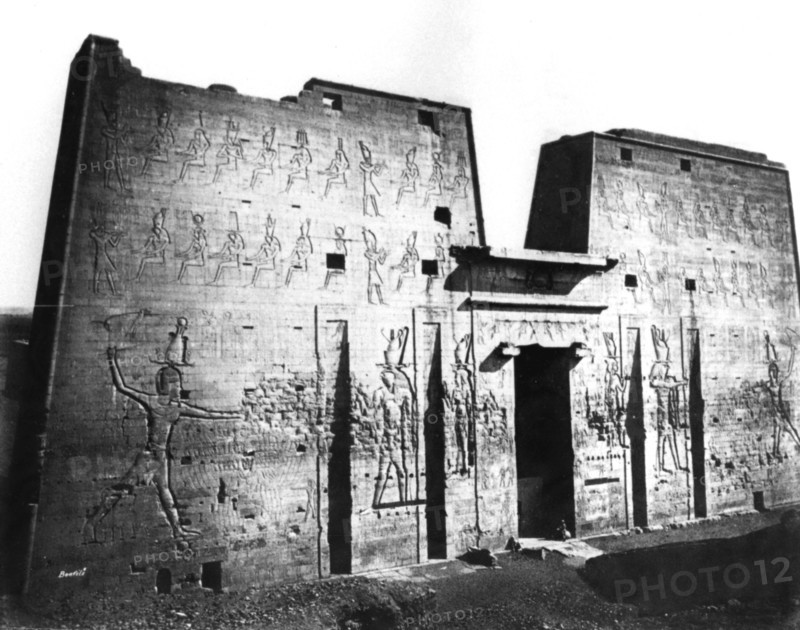 Edfu, Nubia, Egypt, 1878. Artist: Felix Bonfils