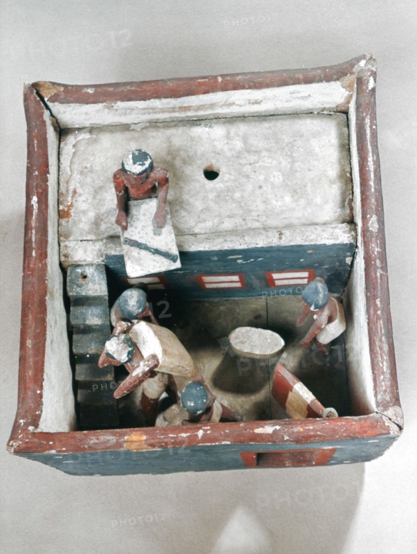 Ancient Egyptian tomb model, 22nd-19th century BC. Artist: Unknown