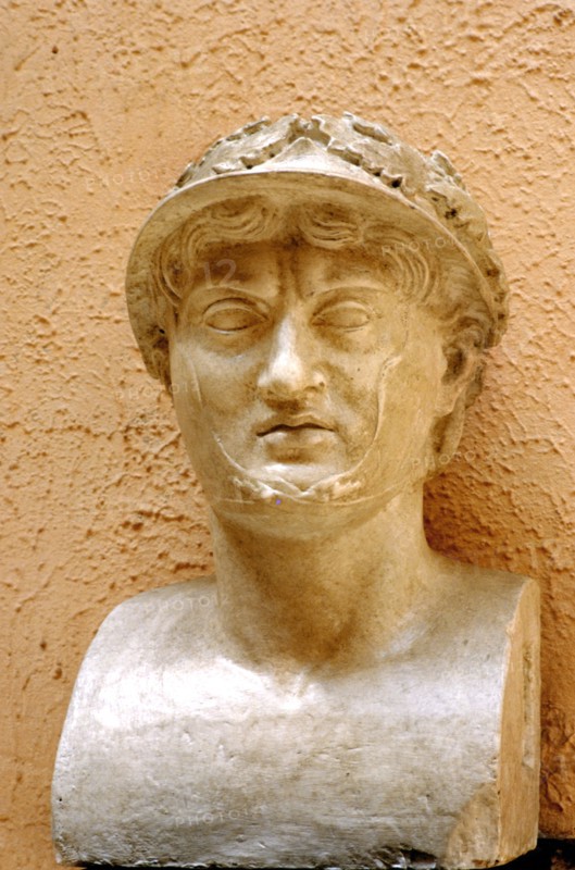 Pyrrhus of Epirus. Creator: A Lorenzini.
