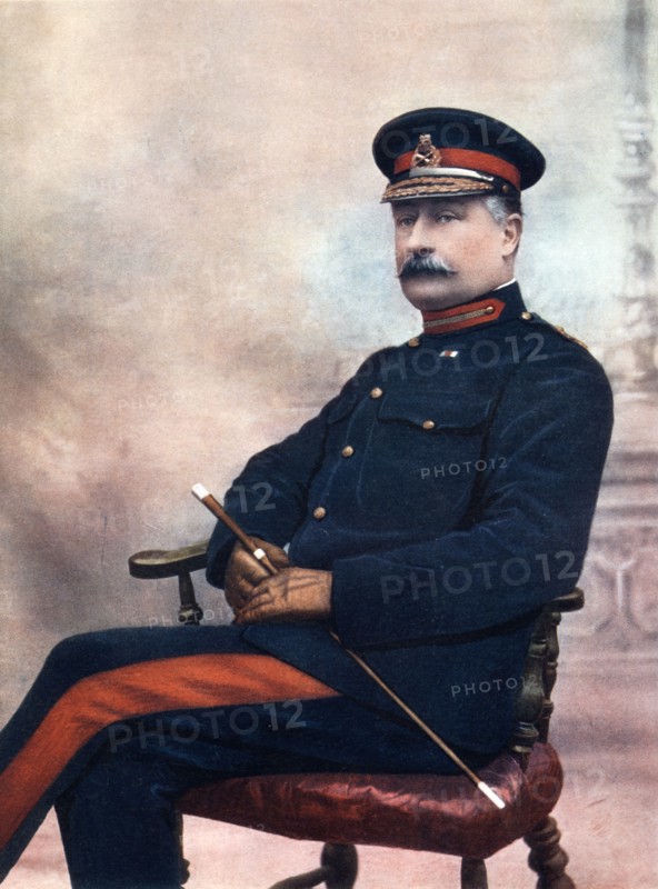 Major-General Charles Edmond Knox, commanding 12th Brigade, South Africa, 1902.Artist: C Knight