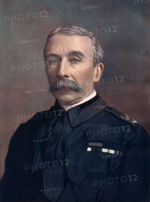 General Edward Chapman, commanding the troops of Scotland, 1902. Creator: Elliott & Fry.