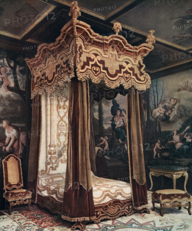 'A Royal Bedstead', 1910. Artist: Unknown