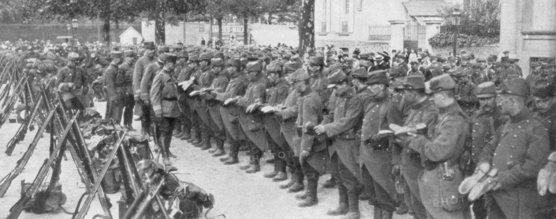 A colonel checking his soldiers' boots, Saint-Francois-Xavier, Paris, France, August 1914. Artist: Unknown